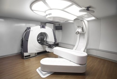 Mevions250 urządzenie do radioterapii protonowej